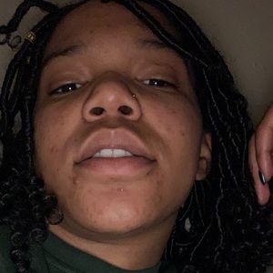 Meet your Posher, Addie